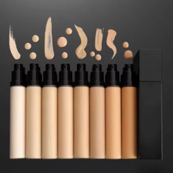 Serge Lutens Spectral L’Impalable Matte Foundation - Picture 2 of 5